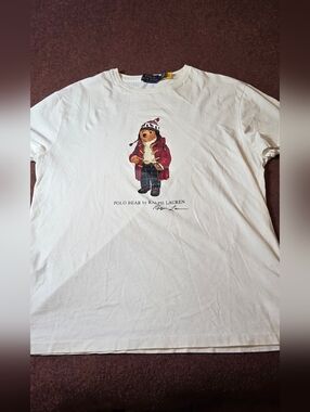Polo Ralph Lauren T-shirt featuring the iconic "Polo Bear" Size Large Has Spots